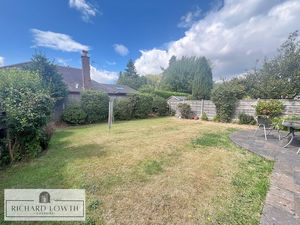 Private Garden- click for photo gallery